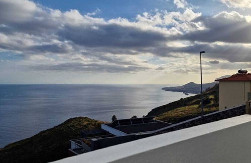 Garajau Apartment | Close to Funchal, Cozy Apartment with Large Southwest Terrace for Chilling