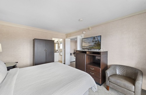 Laguna Beach Hotel | Close to Local Attractions. Laguna Beach Gem! #49