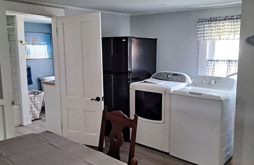 Bristol Apartment | Close to Newfound Lake And ski and snowmobile trails in the winter! Cozy!