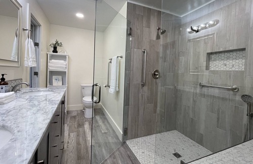 Rexburg House | close to St. Anthony Sand Dunes, Yellowstone, Bear World, BYI-I
