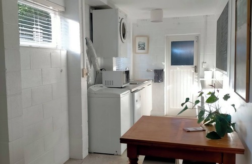 Lynmore House | Close to the Action 2 Bedroom Self Contained Suite in Lynmore Rotorua