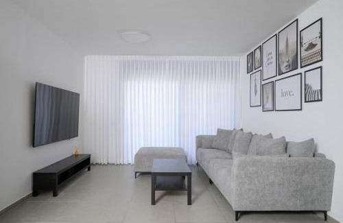 Nahariya Apartment | Close to the beach amazingly