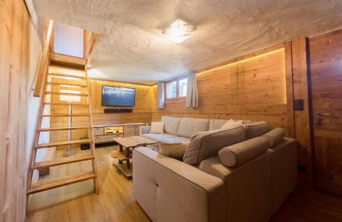 Megeve Ski Chalet | Close to the village - Chalet 4 Bedrooms, Mont-Blanc View