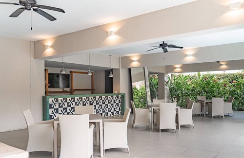 R Condo | Close to Town and Beach | Two Bedroom plus Loft in Mixie Condos