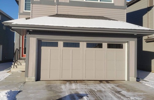 West Edmonton Apartment | Close to West Edmonton Mall #1