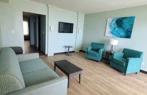 Kill Devil Hills Apartment | Closed for renovations!