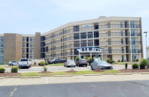 Kill Devil Hills Apartment | Closed for renovations!