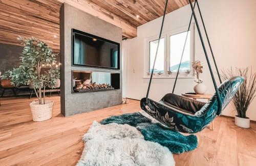 Fuegen Apartment | CLOUD 9 - Penthouse with Private Rooftop Whirlpool & Terrace in Zillertal, presented by AlpenLuxus