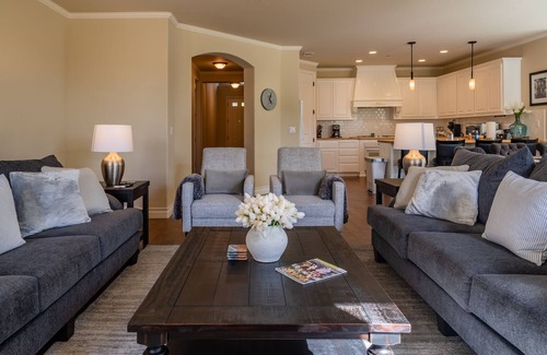 Paso Robles House | Cloud 9 With Heavenly Views!