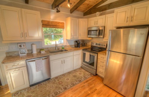Blowing Rock House | Cloud Forest Lane