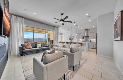 Canyon Country House | Cloud's Edge Residence On Cumulus Ct G#42174