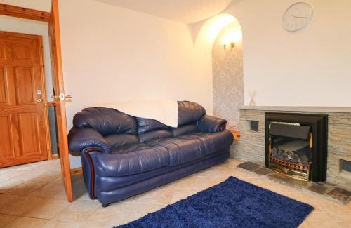 Newton Grange House | Cloud View Cottage