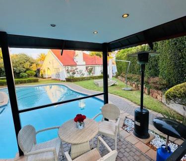 Greater Johannesburg Metropolitan Area Cabin | Clouds 52 Lodge