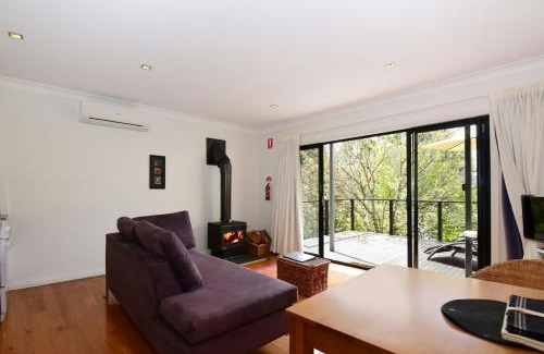 Kangaroo Valley House | Cloudsong Chalet 2 Close to the village centre
