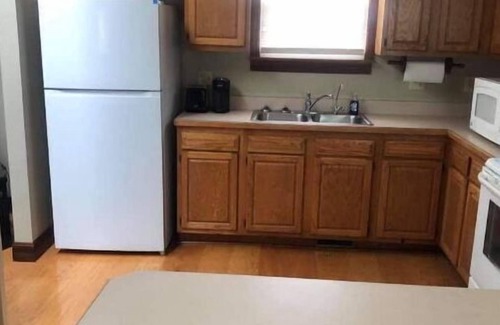 Dayton House | Clover Cottage close to UD Short & Extended Stays