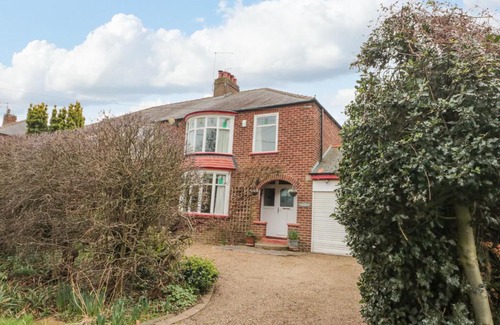 Guisborough House | Clover Leaf