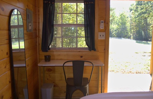 Wilder Apartment | Clover's Book Cabin on Hidden Paradise Farms
