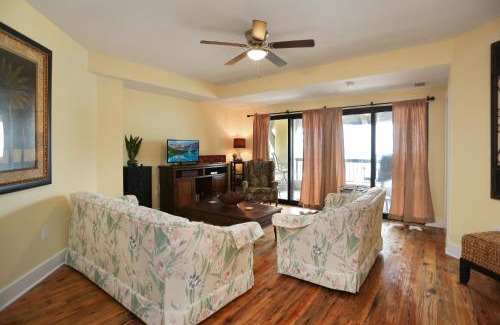 Mexico Beach Apartment | Club at Mexico Beach 2J by Pristine Properties Vacation Rentals