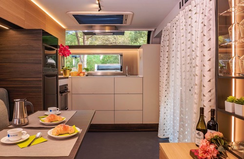 Le Rocchette RV Rental | Club del Sole Stella del Mare Family Collection.