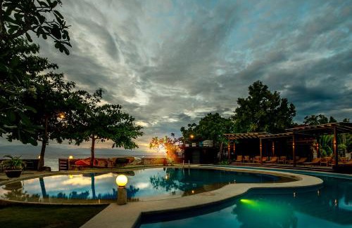 Moalboal Resort | Club Serena Resort