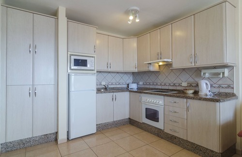 Los Cristianos Apartment | Club Tenerife