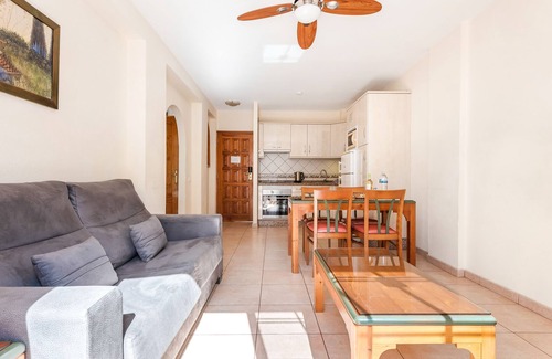 Los Cristianos Apartment | Club Tenerife