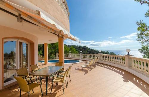 Tossa de Mar Villa | Club Villamar - Riffelt
