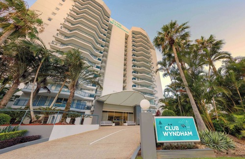 Coolangatta Apartment | Club Wyndham Kirra Beach, Trademark Collection by Wyndham