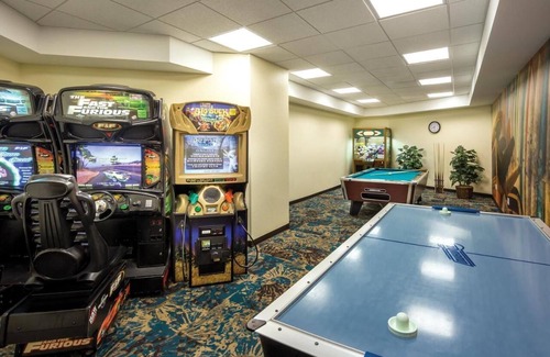 Townsite Resort | Club Wyndham Oceanside Resort 2 Bedroom Deluxe Oceanview