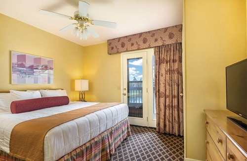 Pagosa Springs Resort | Club Wyndham Pagosa, Pagosa Springs, CO - 2 bedroom condo - full kitchen, washer & dryer in the unit