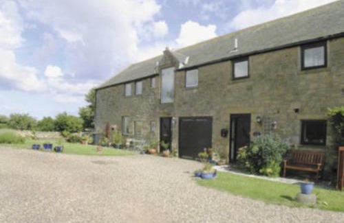 Woodhorn House | Clutter Cottage
