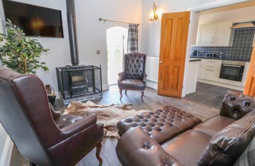 Saint Asaph House | Clwyd Cottage