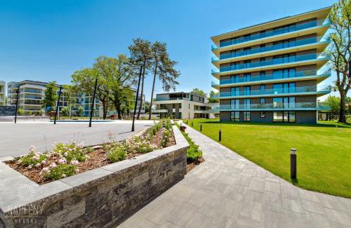 Balatonlelle Apartment | Clyde-Premium Lelle Waterfront Private Apartment