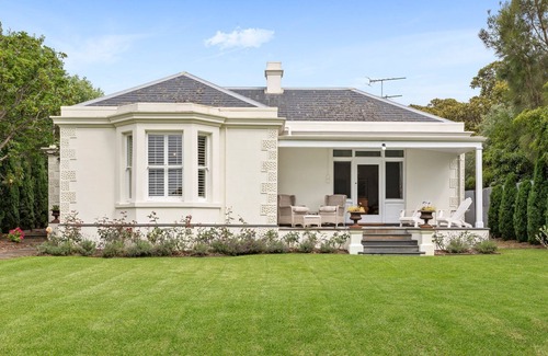 Queenscliff House | Clydesville - Queenscliff