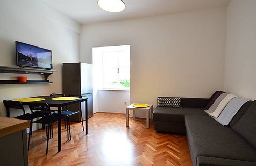 Sveti Juraj Apartment | Cmiljina