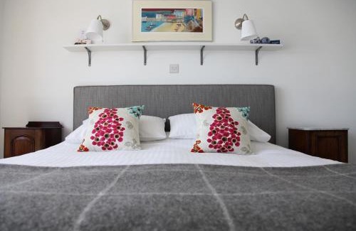 Newport House | Cnapan Guest House