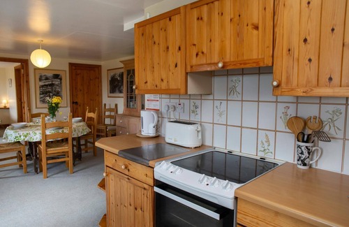 Goodwick Cottage | Cnwc Y Bran, Fishguard