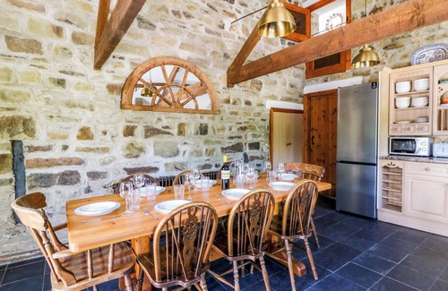 Penbryn Cottage | COACH HOUSE, pet friendly, character holiday cottage in Llangrannog