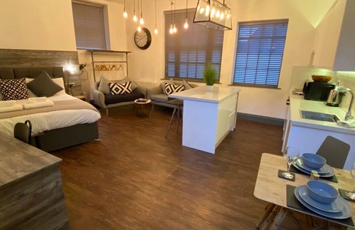 Leeds Apartment | Coach House Studio in Leeds