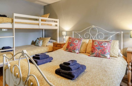 Llanfyrnach House | Coach House - Wellstone