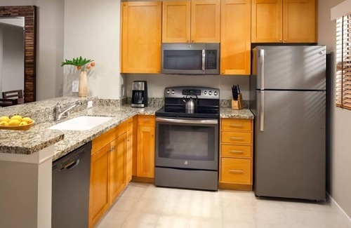 Rancho Mirage Apartment | Coachella Weekends at The Westin Mission Hills Resort Villas, Palm Springs