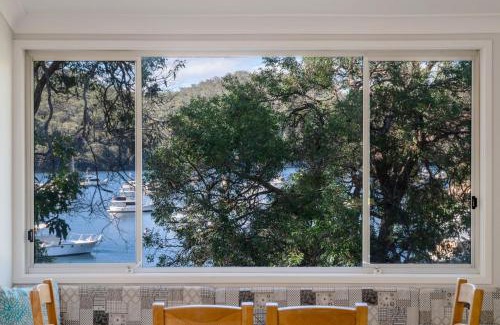 Cottage Point House | Coal and Candle Couples Retreat
