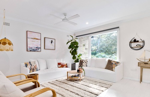 Coledale House | Coal Coast House - Secluded coastal acreage