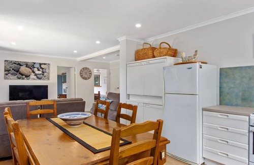 Carrickalinga House | Coast and Country - 16 Riverview Drive, Carrickalinga