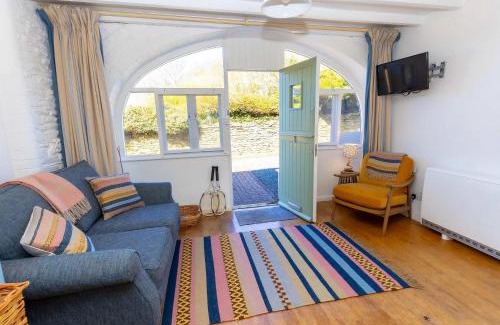 Noss Mayo House | Coast Barn, Noss Mayo, Plymouth