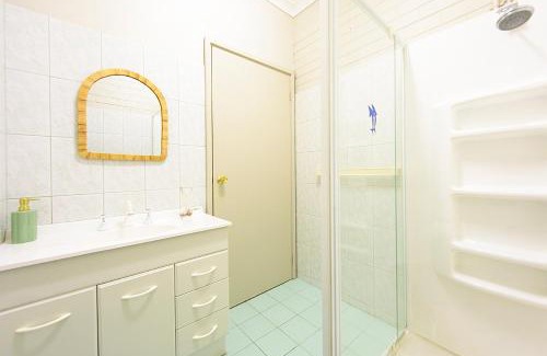 Geographe House | Coast Haven Busselton Bright, Retreat Near Beach