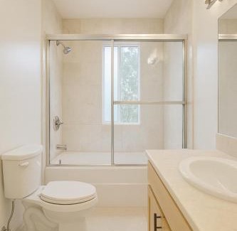 Central Malibu Apartment | Coast Malibu 2BR Escape