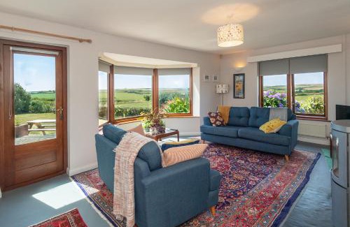St Ishmaels House | Coastal Bungalow Near Marloes with Log Burner and Garden
