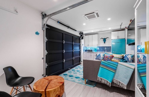 Poulsbo Apartment | Coastal Cabana ~ Poulsbo, WA