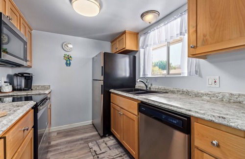 Fashion Square House | Coastal Cabana - Walk to Old Town - 2 Pools
